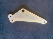 Load image into Gallery viewer, Bell crank - Cessna 180 &amp; 185
