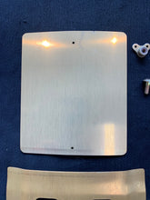 Load image into Gallery viewer, Stabiliser Jack Screw Access Cover for Cessna 180 &amp; 185
